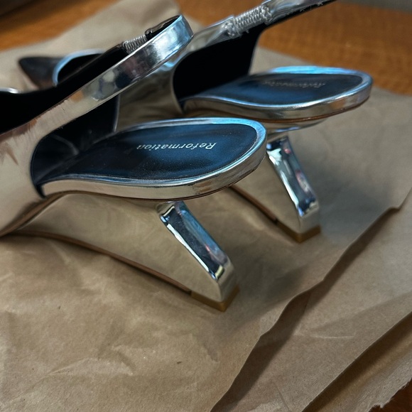 USED Reformation Metallic Silver Chrome Slingback Heels - Picture 5 of 8